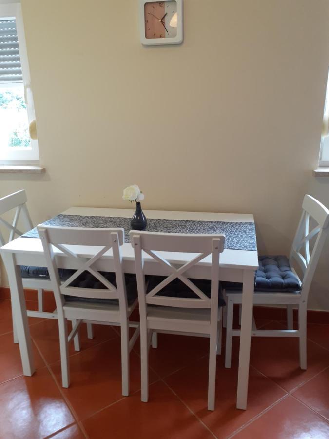 Lola Apartmani Ровинь Экстерьер фото