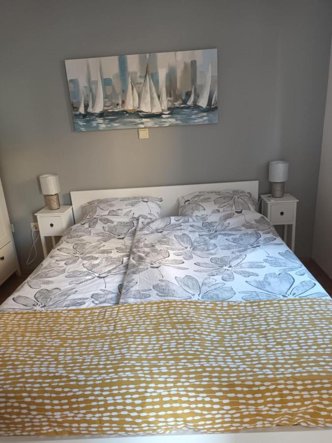 Lola Apartmani Ровинь Экстерьер фото